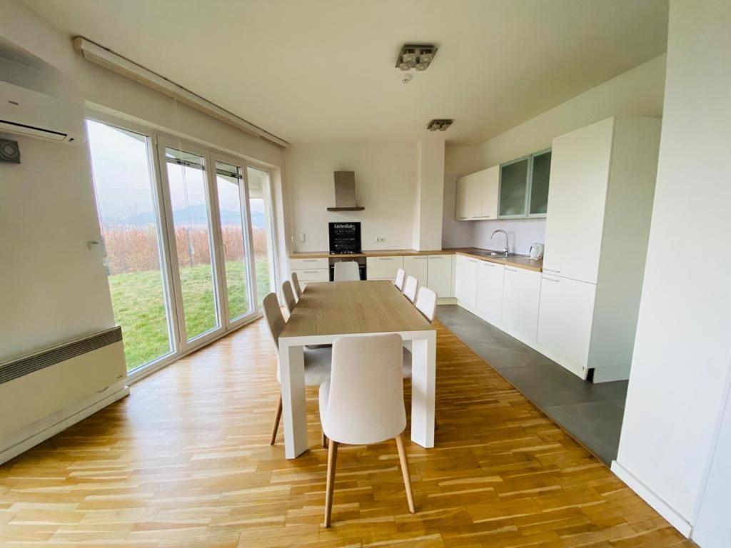 Modern In Paradise Villa